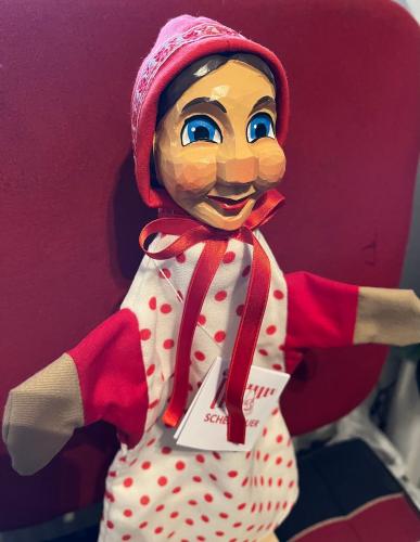 Scheithauer Kasperlefigur Rotkäpchen 35cm